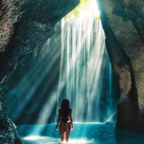 Bali Instagram tour stop at Tegenungan Waterfall